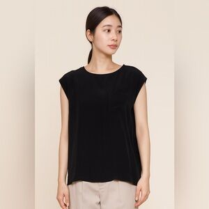 Brochu Walker 100% Silk Sleeveless Blouse